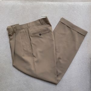 Haggar Men's Size 38 Pants